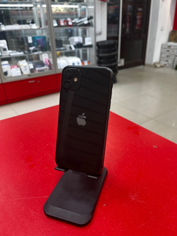 Мобильный телефон Apple iPhone 11