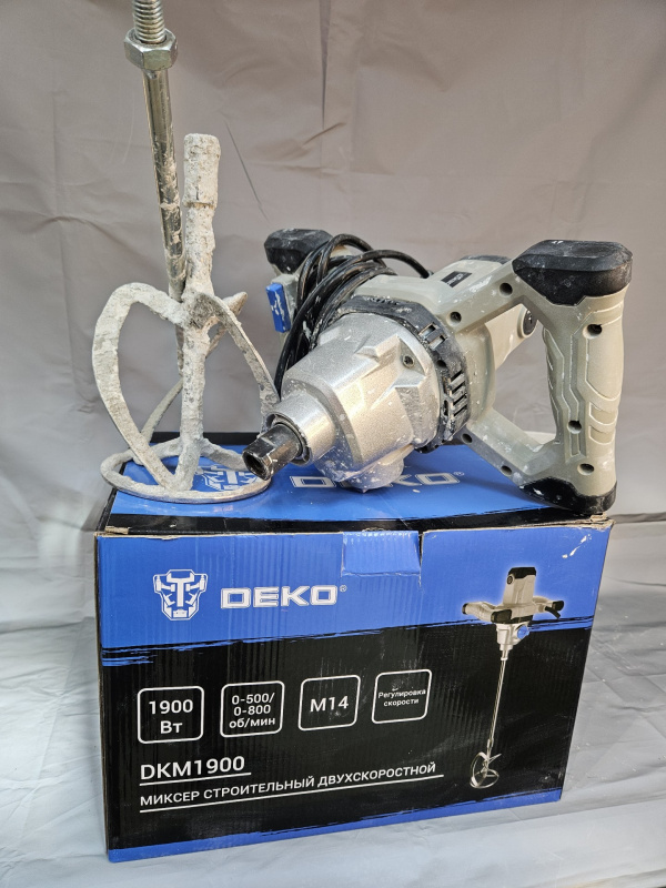 Строительный миксер Deko DKM1900