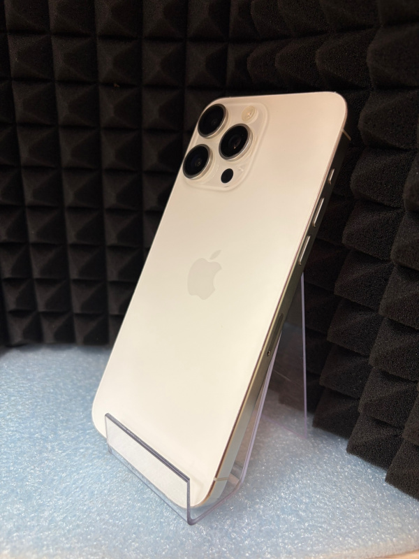 Мобильный телефон Apple iPhone 15 Pro Max