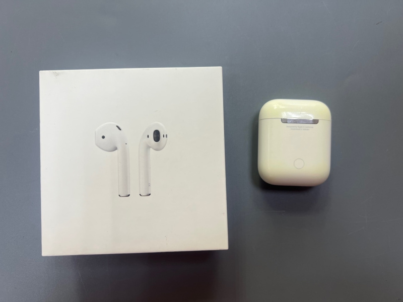 Наушники Apple Airpods 2