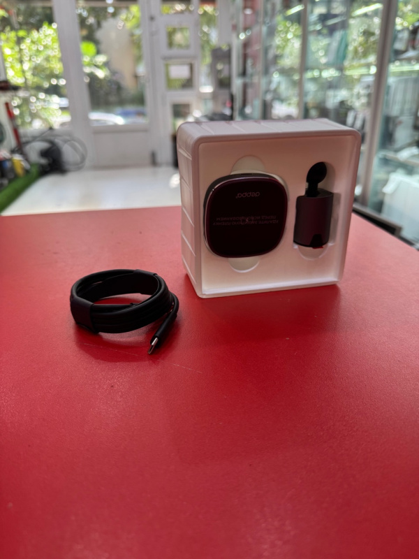Внешний аккумулятор  Deppa MAGSAFE BELKA