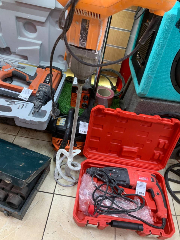 Строительный миксер Ingco MX214008