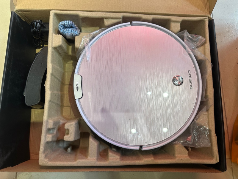 Пылесос Polaris PVCR 0826